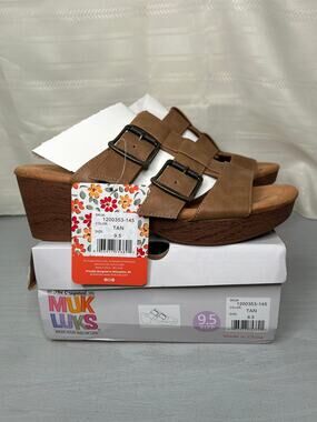 MUK LUKS Myra Heeled Sandals Tan Womens Size 9.5